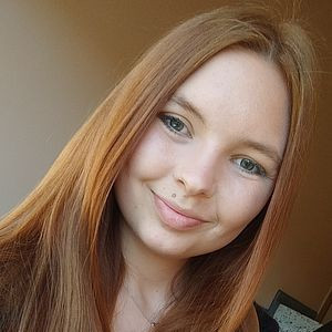 Photo: Profile picture of Michelle Riebe, light brown hair and a big smile.